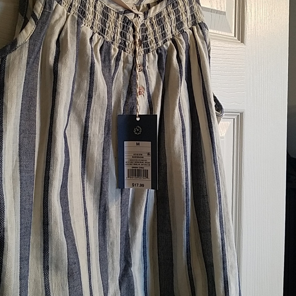 Flowy tank - Picture 3 of 4